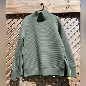 All In Motion Athletic Wear Green Sweatshirt. Size XL.